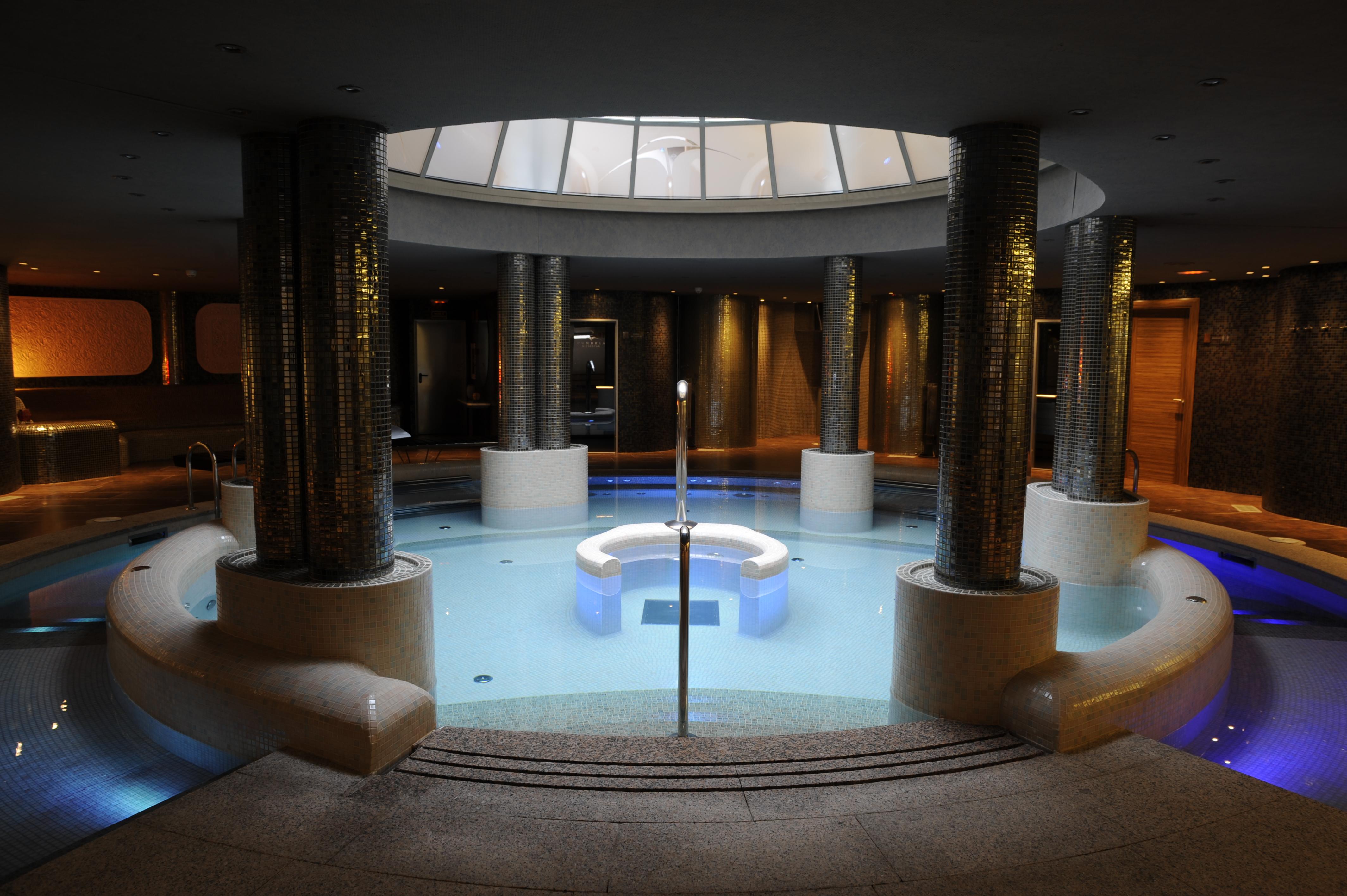 Cumbria Spa Hotel 3* Sup Сьюдад-Реаль Экстерьер фото