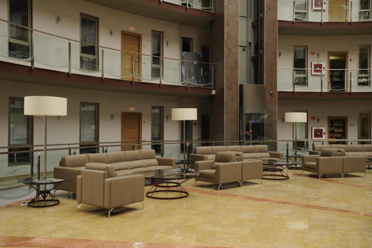 Cumbria Spa Hotel 3* Sup Сьюдад-Реаль Экстерьер фото